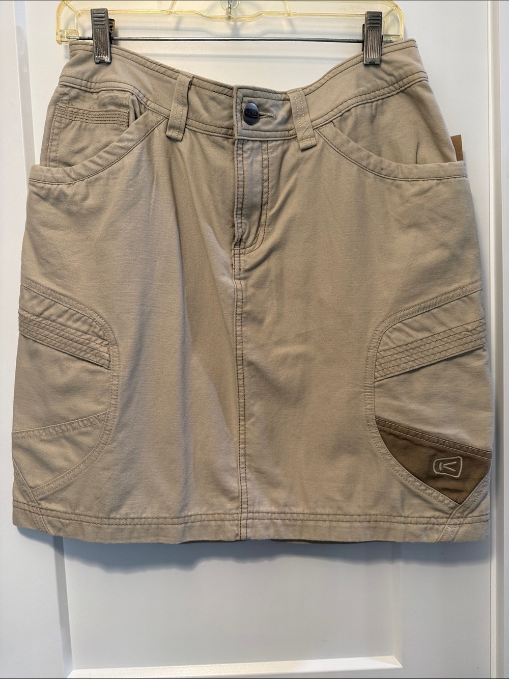 Keen Women's Khaki Skirt size 8 NWT